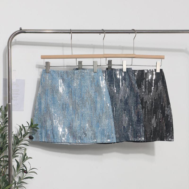 Mid Rise Sequin Mini A-Line Skirt Product Image