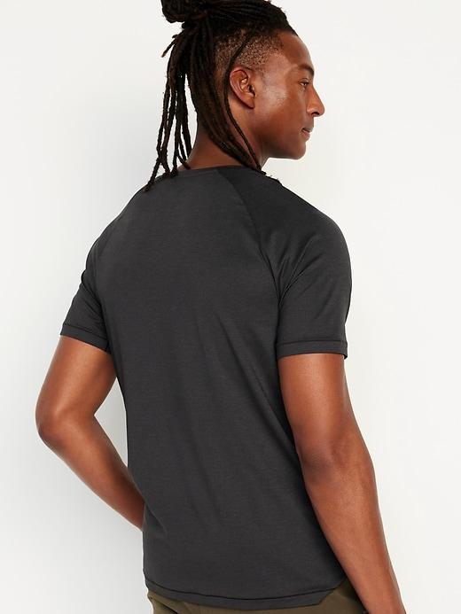 Slim Fit Performance Vent T-Shirt Product Image