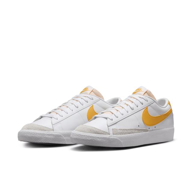 Nike Men's Blazer Low '77 Vintage Shoes Product Image