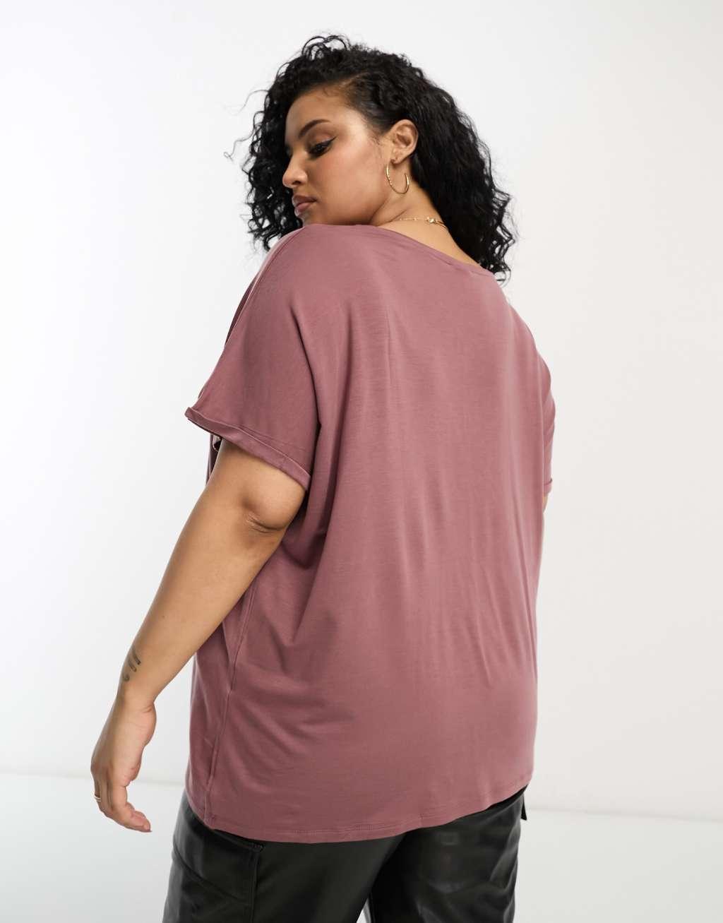 Vero Moda Curve v neck t-shirt in pink Product Image