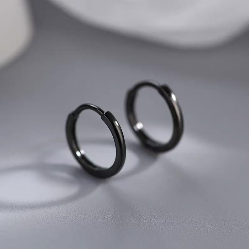 925 Sterling Silver Plain Huggie Earring Product Image