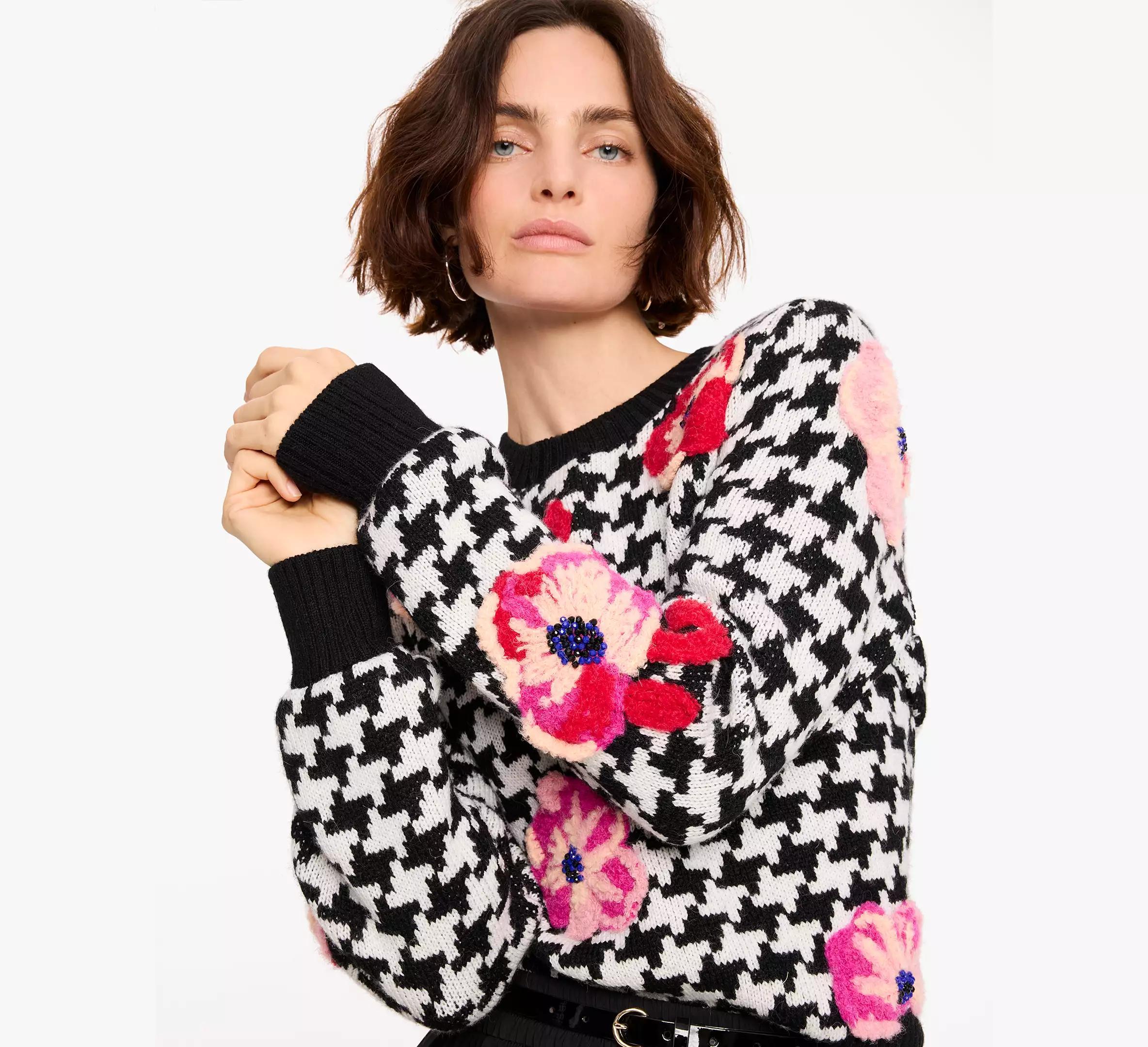 Houndstooth Poppy Sweater Product Image