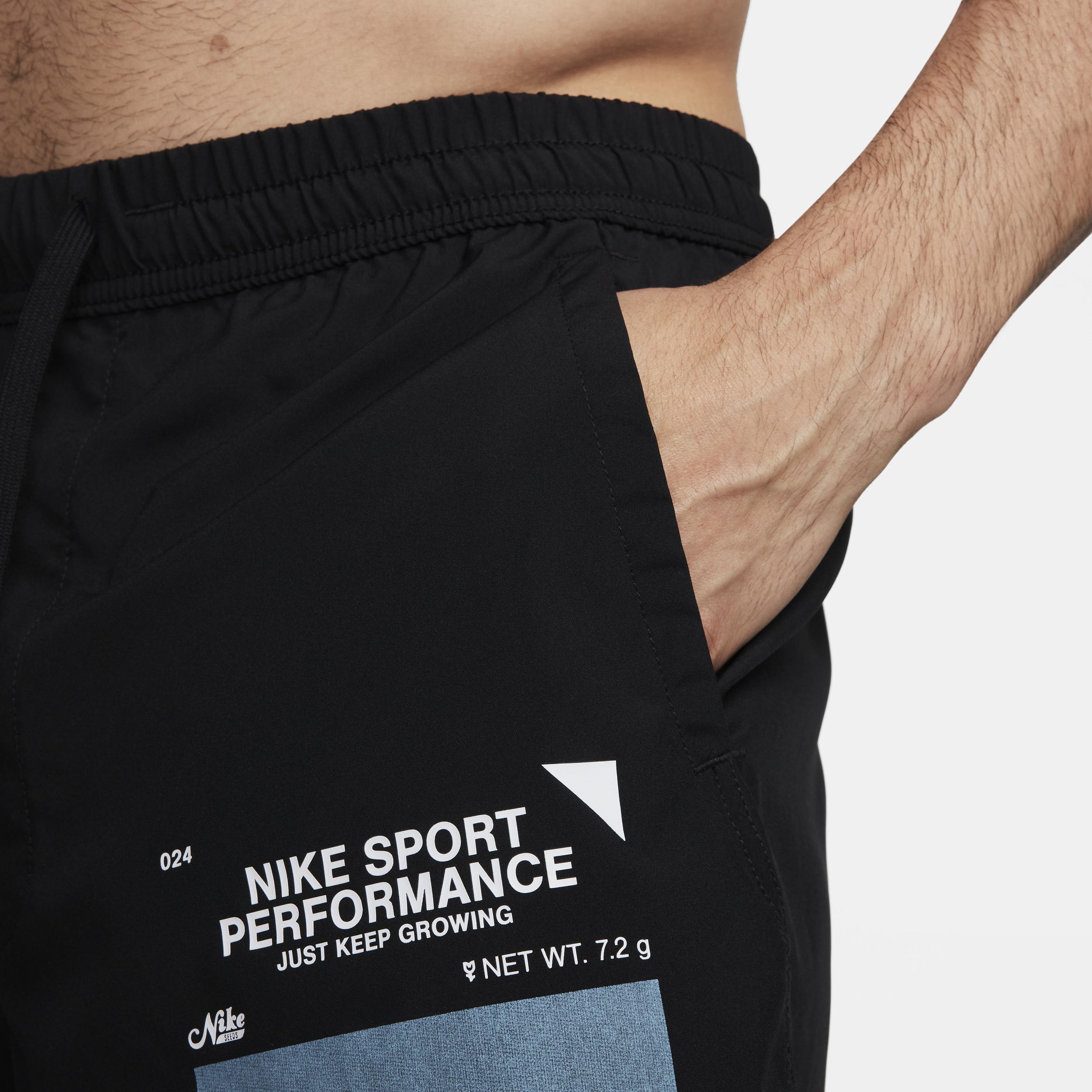 Nike Men's Form Dri-FIT 7" Unlined Versatile Shorts Product Image