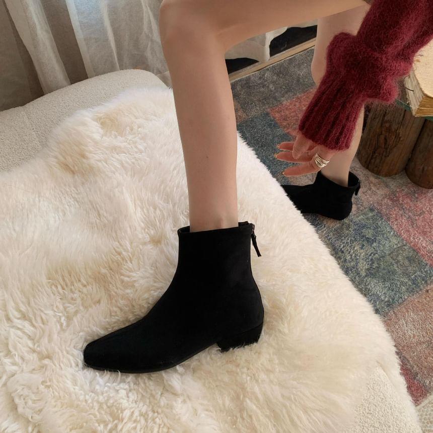 Low Heel Short Boots Product Image