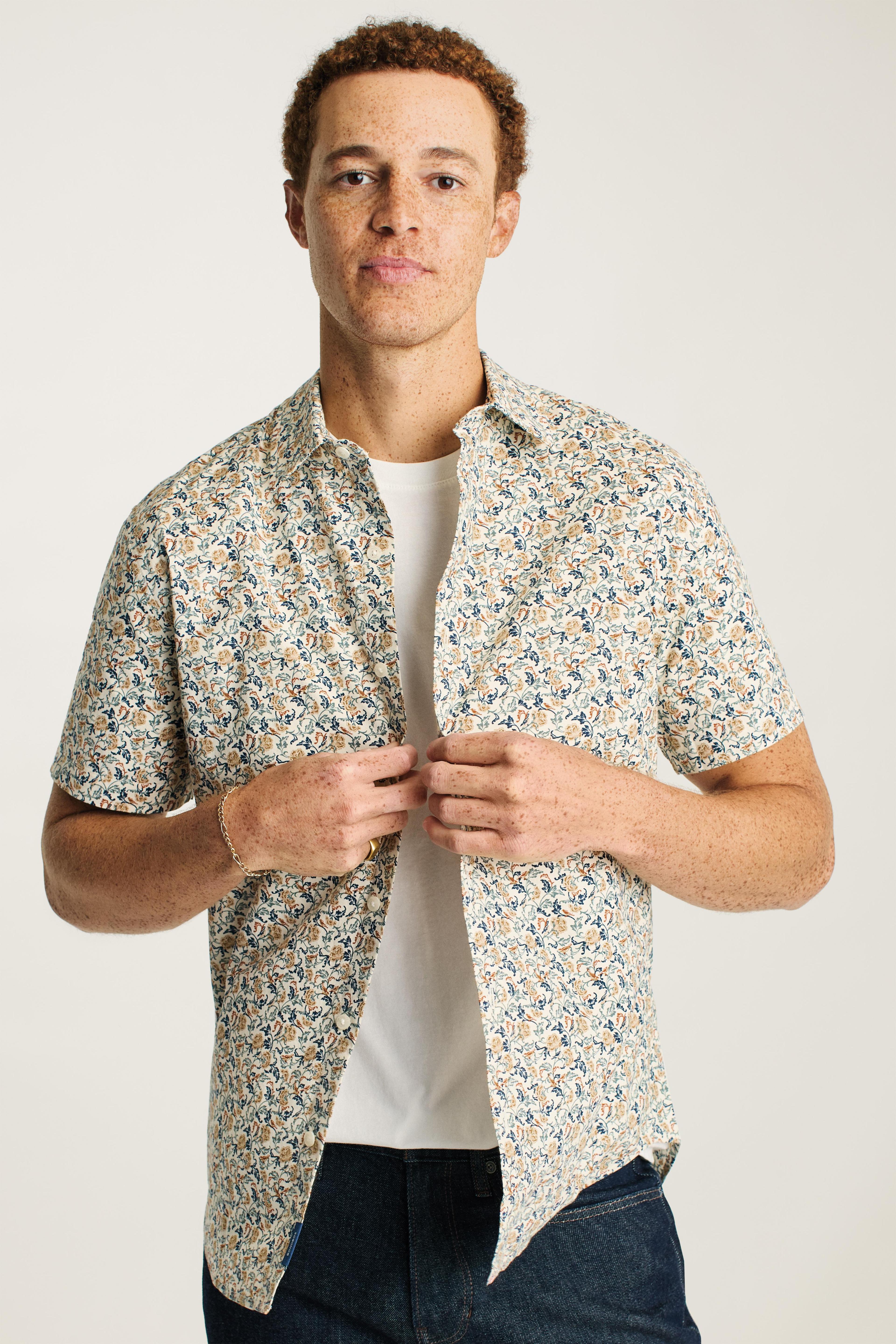 Riviera Short Sleeve Shirt Product Image