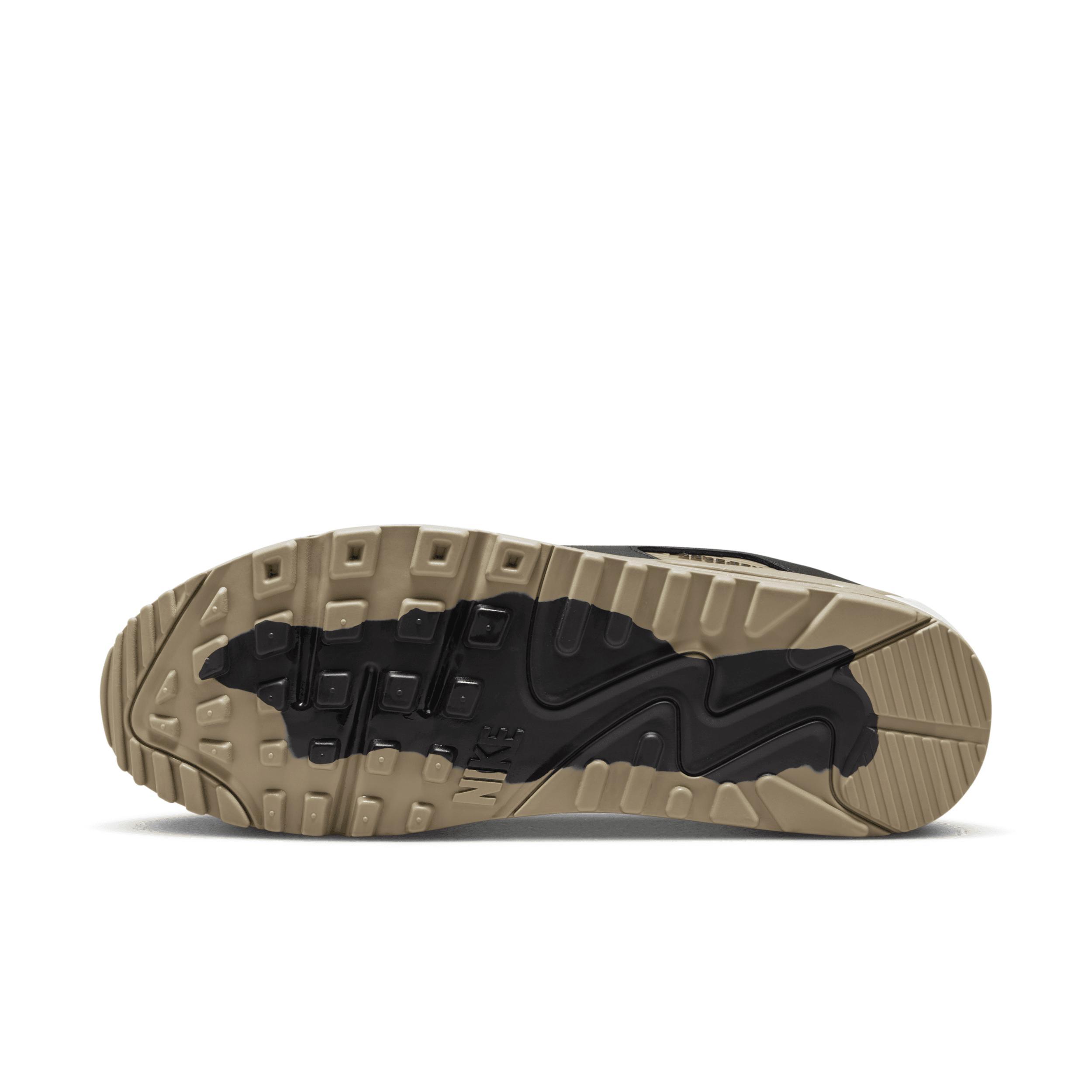 Nike Men's Air Max 90 GORE-TEX Winterized Shoes Product Image