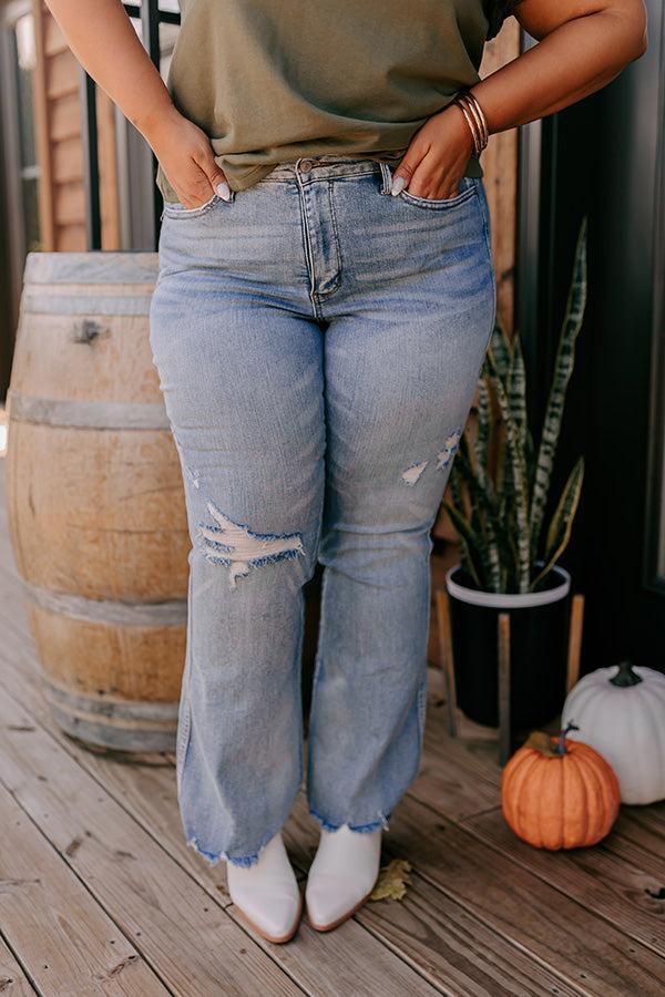 JUDY BLUE Zoe Midrise Distressed Flare Curves Product Image