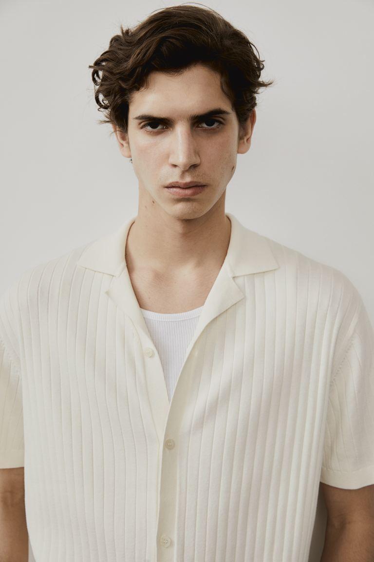 H & M - Regular Fit Rib-knit Resort Shirt Product Image