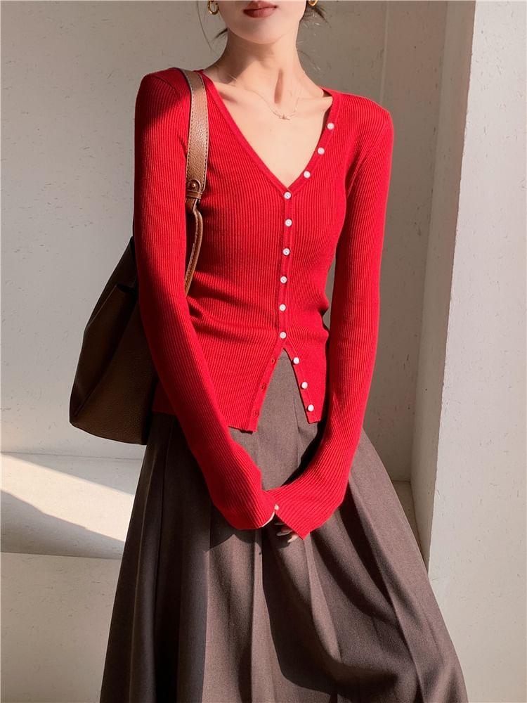 Long-Sleeve V-Neck Plain Button Knit Top Product Image