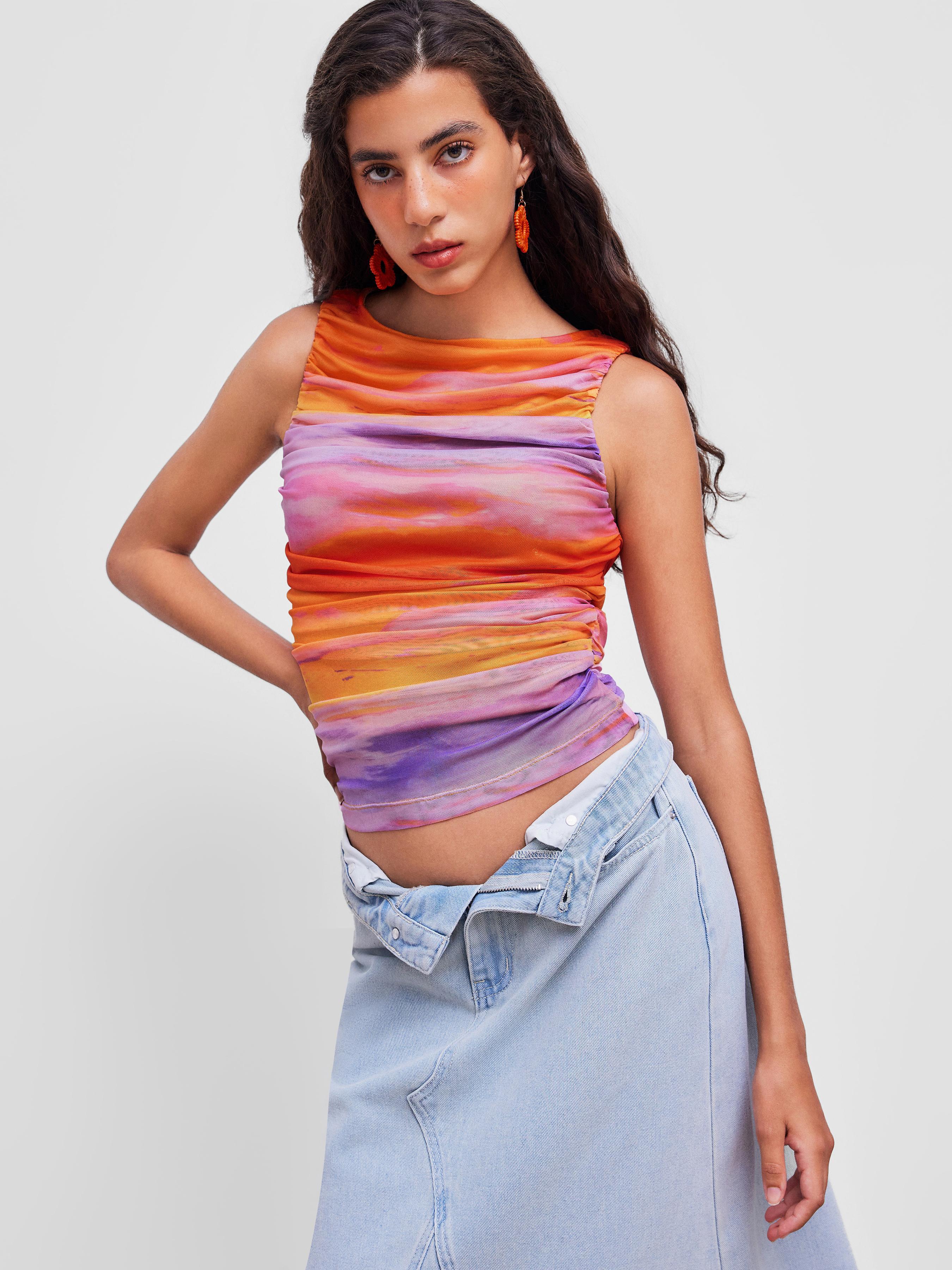 Boat Neck Gradient Ruched Tank Top Product Image