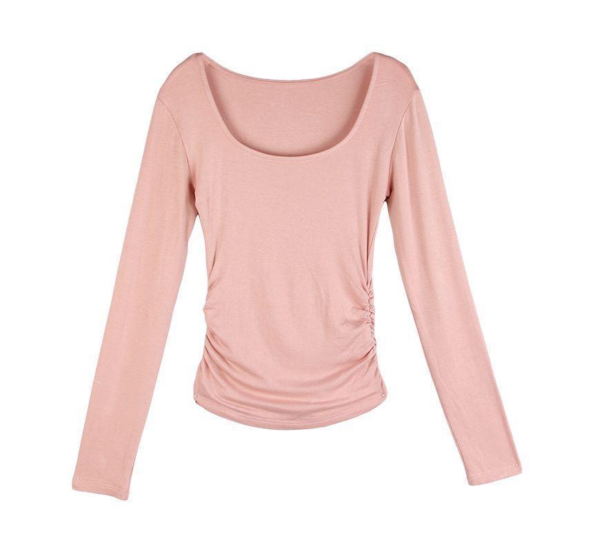 Long-Sleeve Scoop Neck Plain Slim Fit T-Shirt Product Image