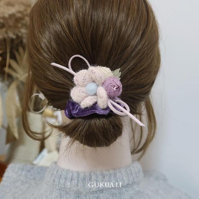 Flower Bow Velvet Scrunchie Product Image