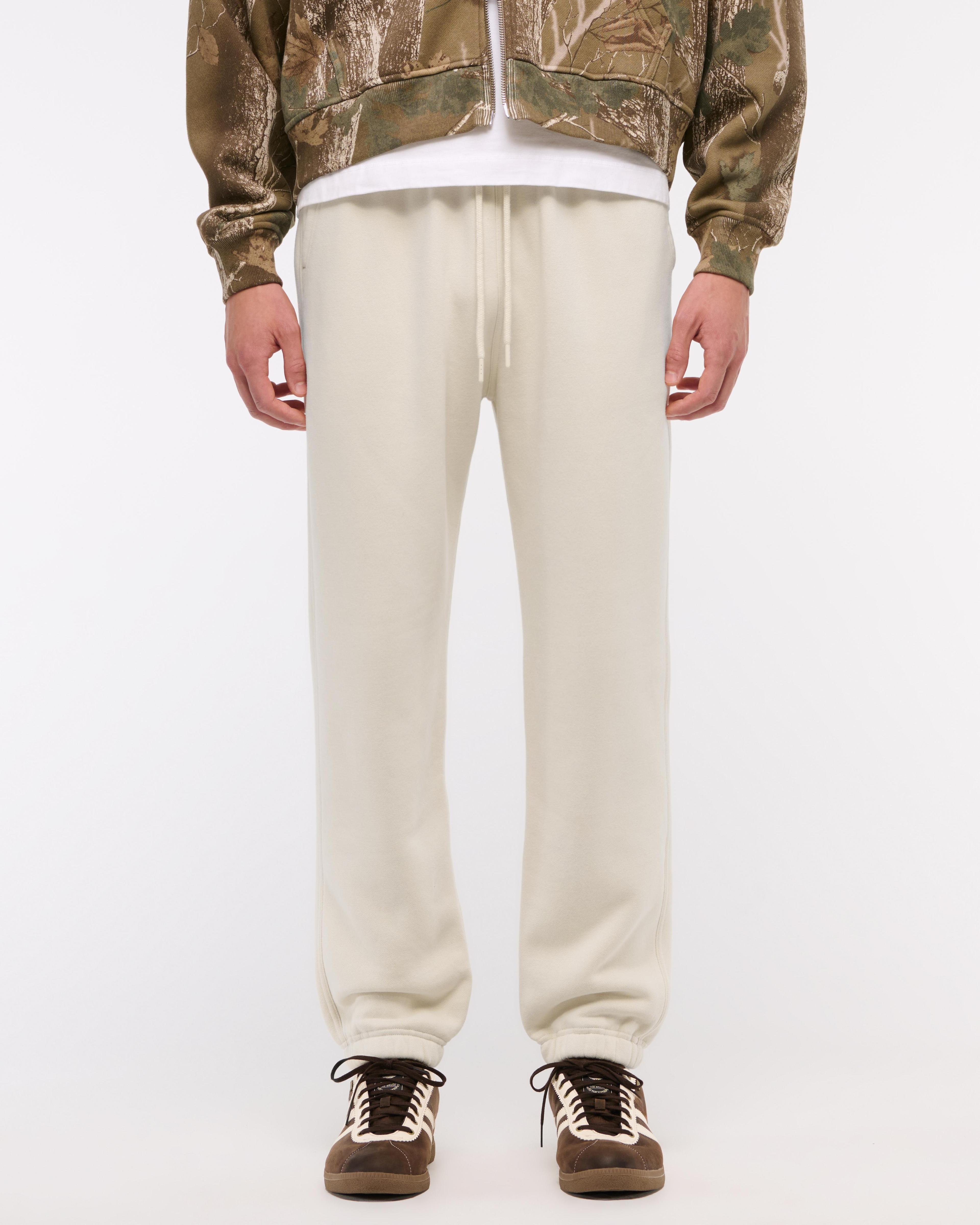 Essential Sweatpant Product Image