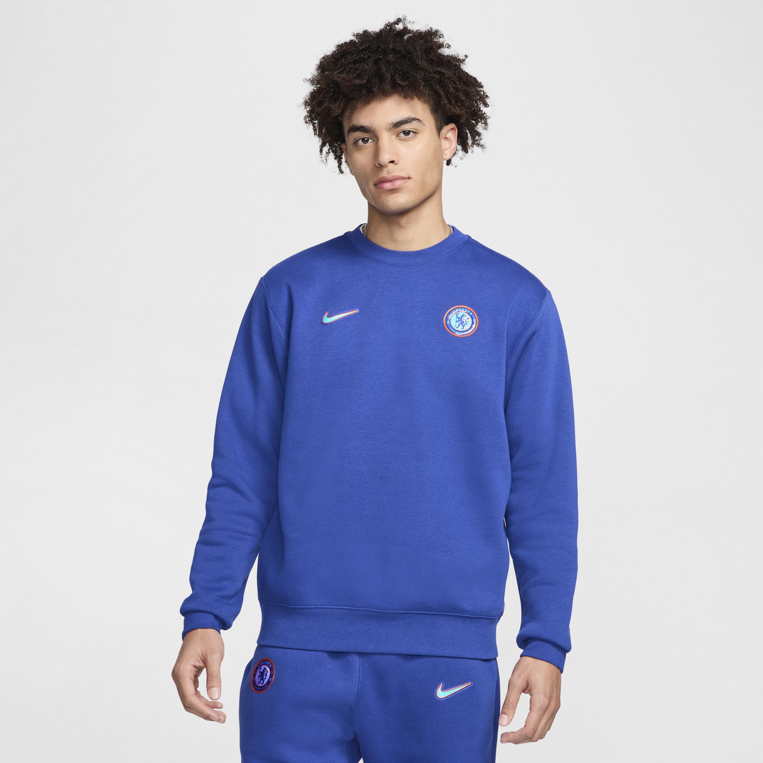 Chelsea FC Club Nike Men's Soccer Crew-Neck Sweatshirt Product Image