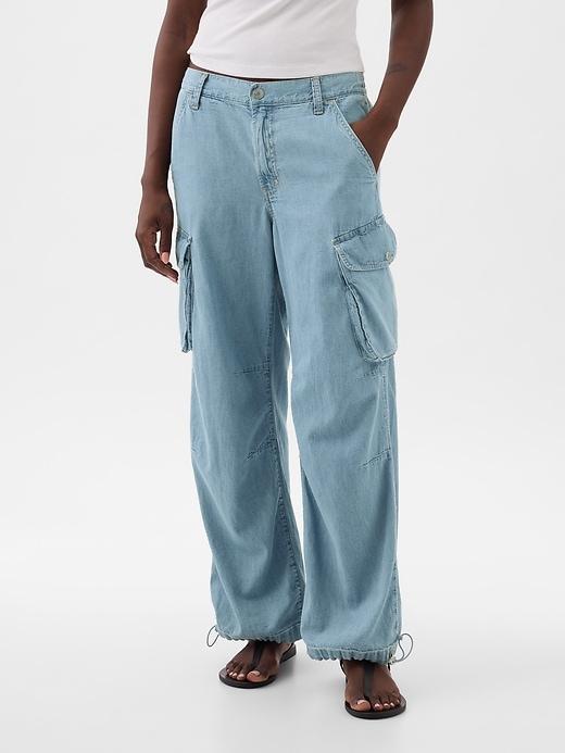 Mid Rise Wide Baggy Cargo Jeans Product Image