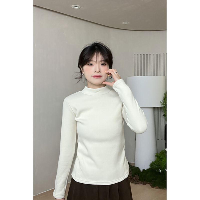 Long-Sleeve Mock Neck Plain Slim Fit T-Shirt Product Image