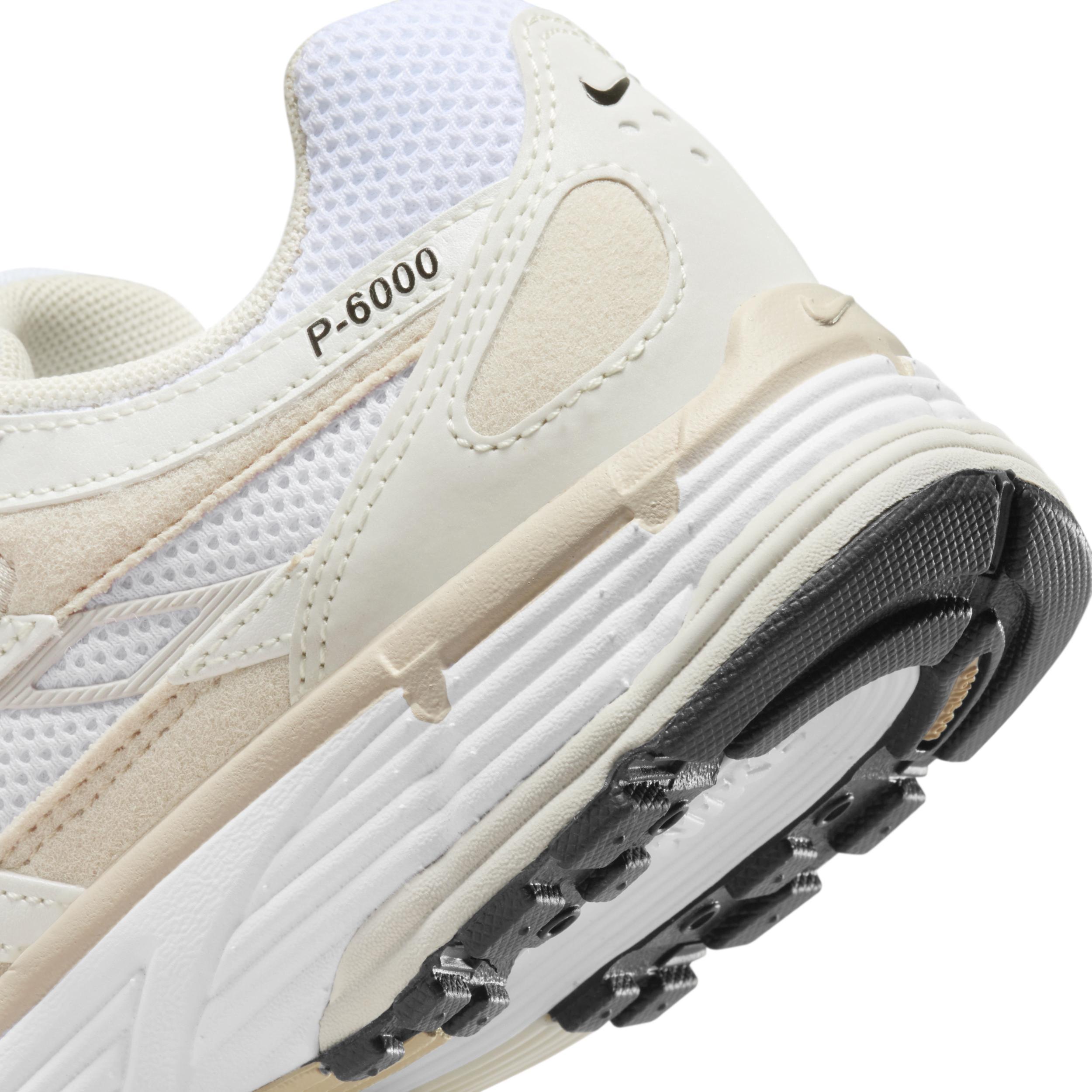 Nike Women's P-000 Shoes Product Image