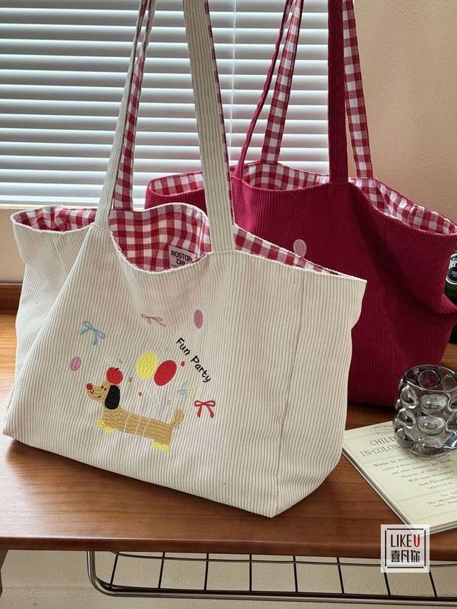 Embroidered Corduroy Tote Bag Product Image