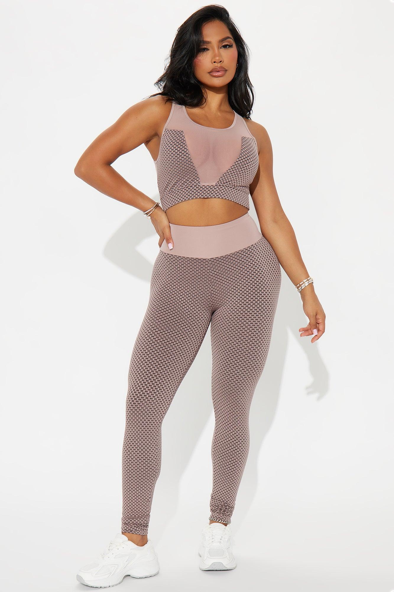 Stay In Sync Textured Sports Bra - Mocha Product Image