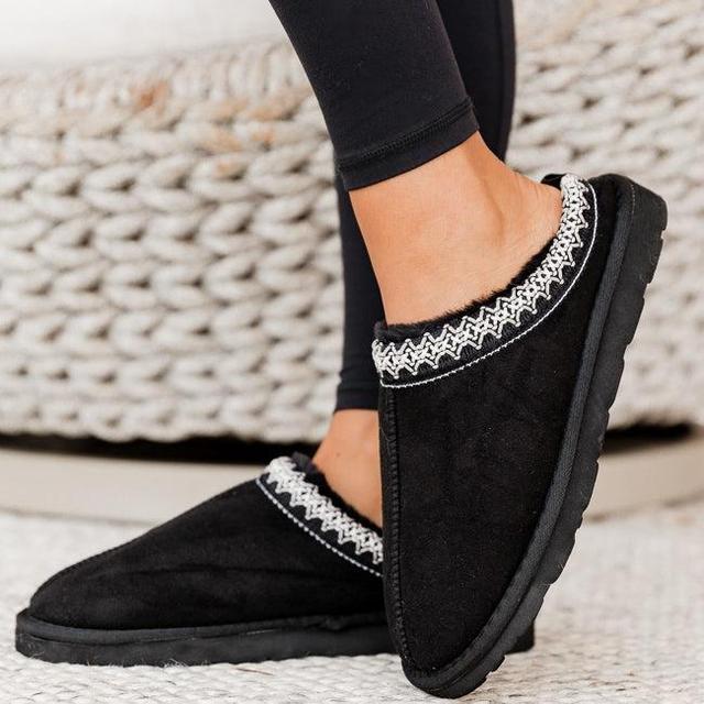 Carlee Black Slipper Product Image