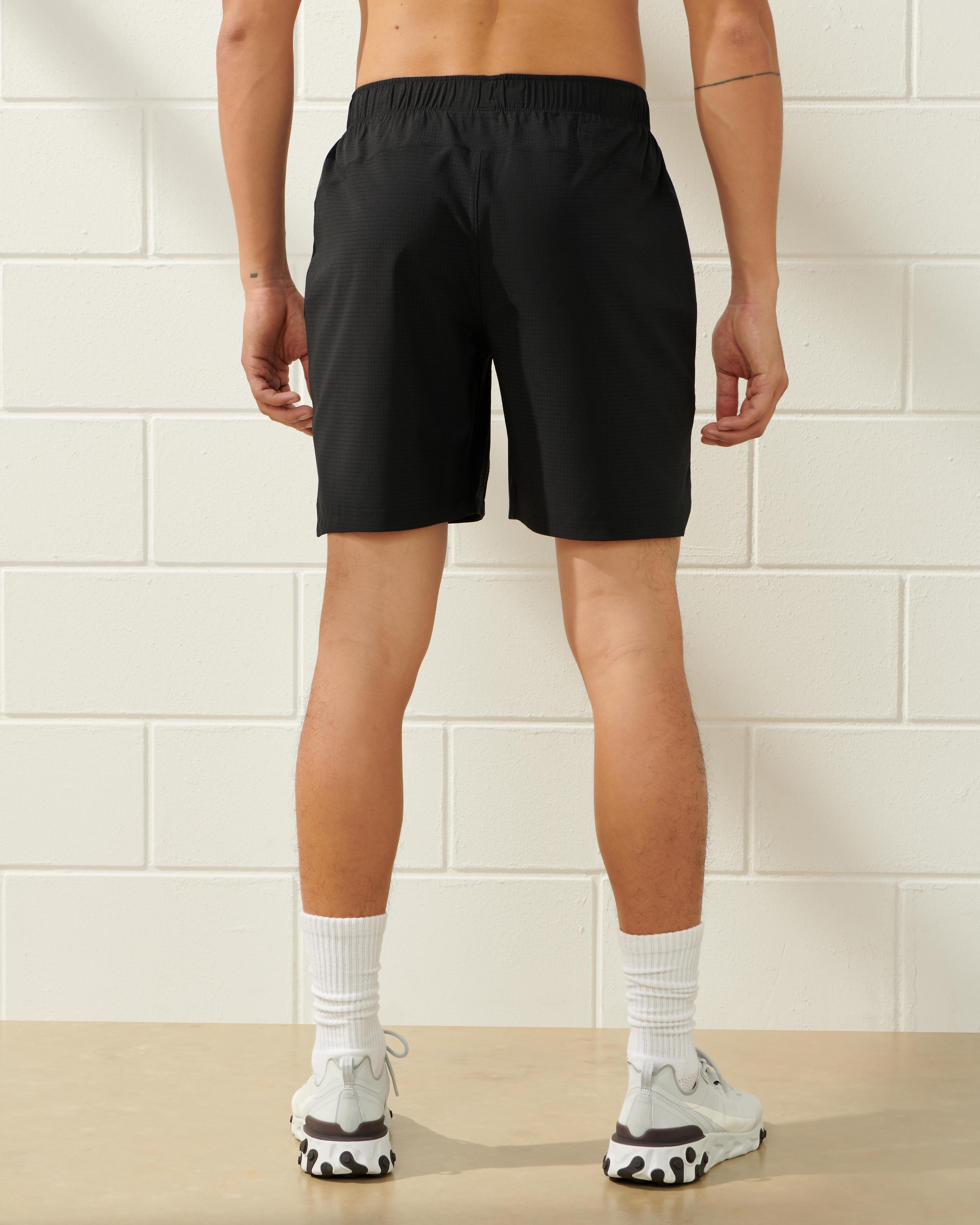 YPB motionVENT Unlined Cardio Short Product Image