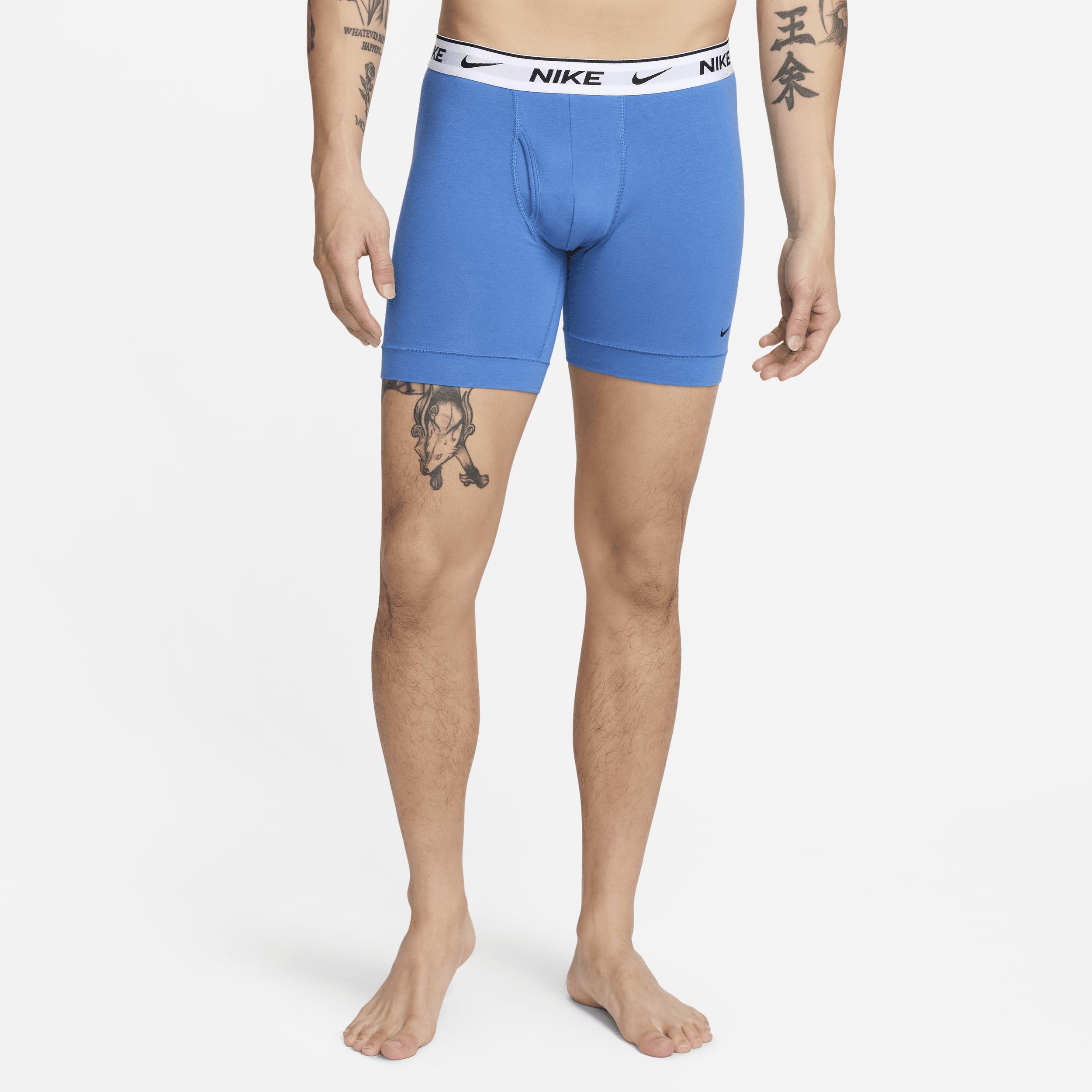 Nike Men's Dri-FIT Essential Cotton Stretch Boxer Briefs (3-Pack) Product Image