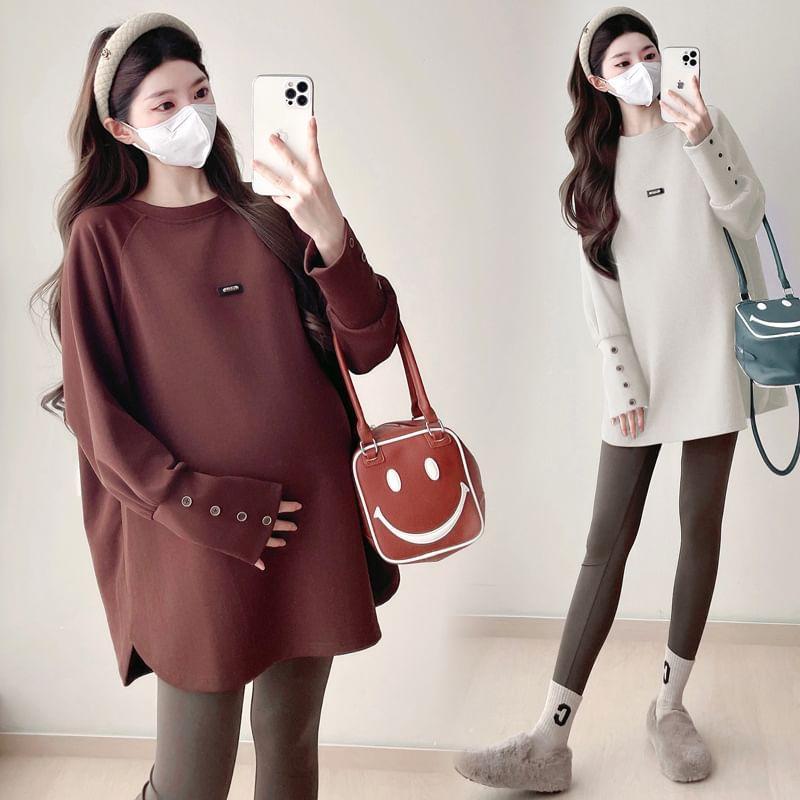 Maternity Crew Neck Plain Applique Side-Slit Pullover Product Image