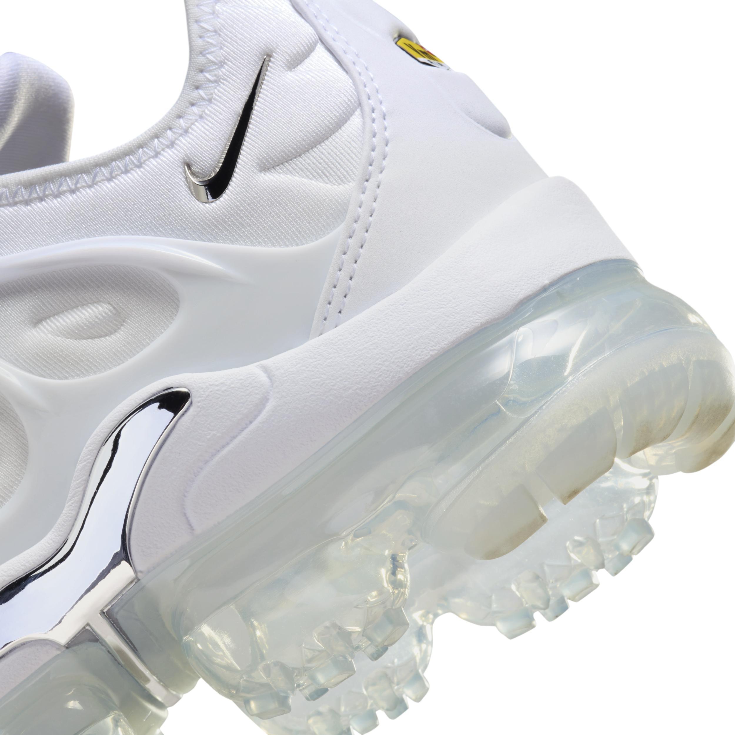 Nike Women's Air VaporMax Plus Shoes Product Image