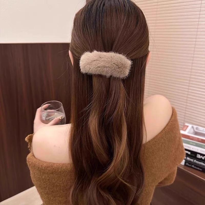 Plain Fluffy Hair Clip Product Image