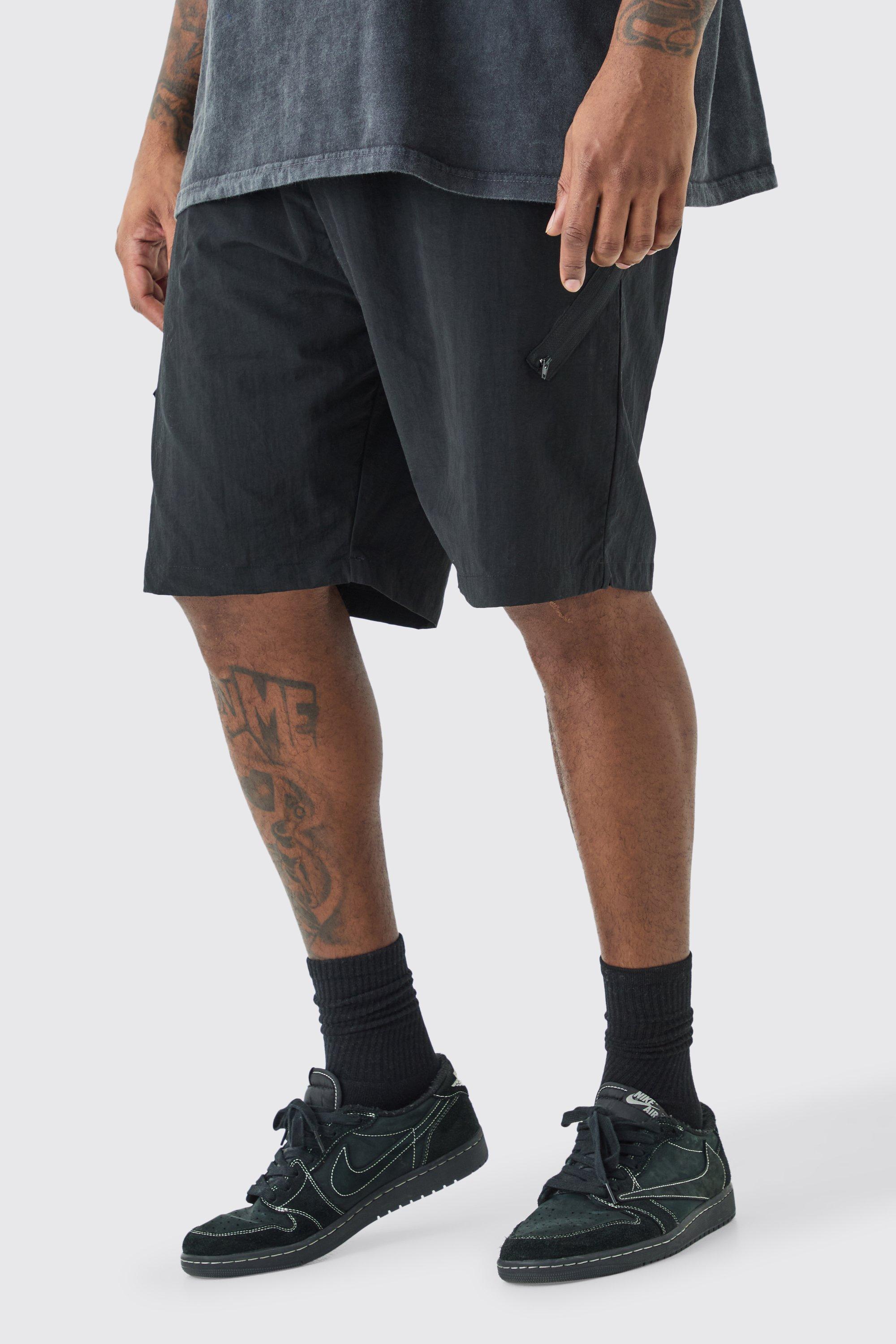 Plus Elasticated Waist Asymmetric Zip Short | boohooMAN USA Product Image