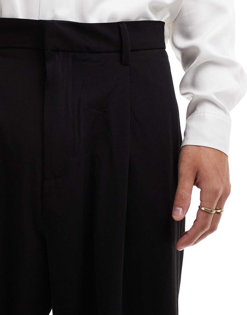 Pull&Bear tailored wide leg pants in black Product Image