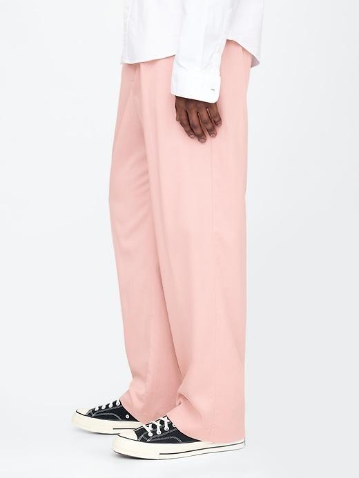 UltraSoft Pleated Trousers Product Image