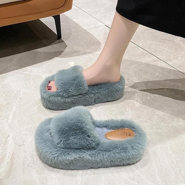 Platform Fluffy Slide Sandals Product Image