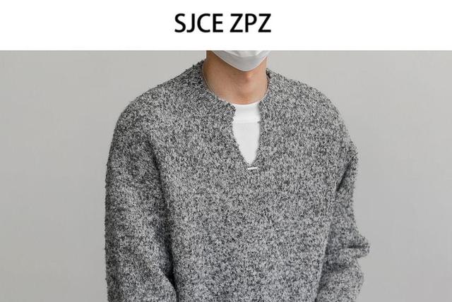 Notched Woollen Sweater Product Image