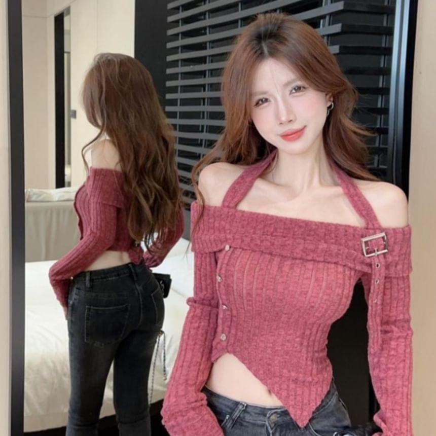 Cold-Shoulder Plain Ribbed Buckled Crop Knit Top Product Image