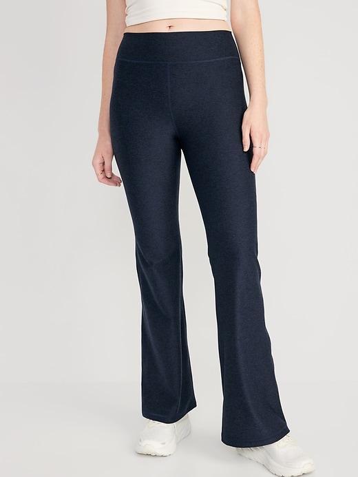 High-Waisted CloudComfy Flare Leggings Product Image