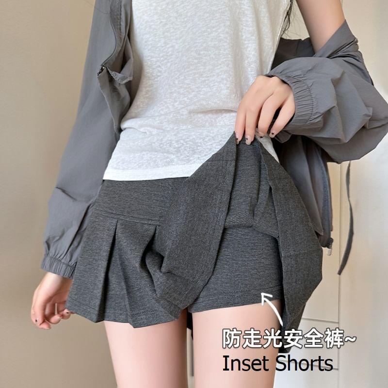 Mid Rise Panel Accordion Pleat A-line Sports Mini Skirt With Inset Shorts Product Image