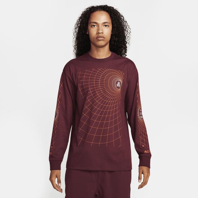 Men's Nike ACG "Manhole" Long-Sleeve T-Shirt Product Image