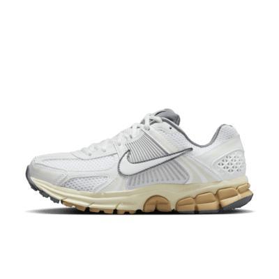 Nike Zoom Vomero 5 Women's Shoes Product Image