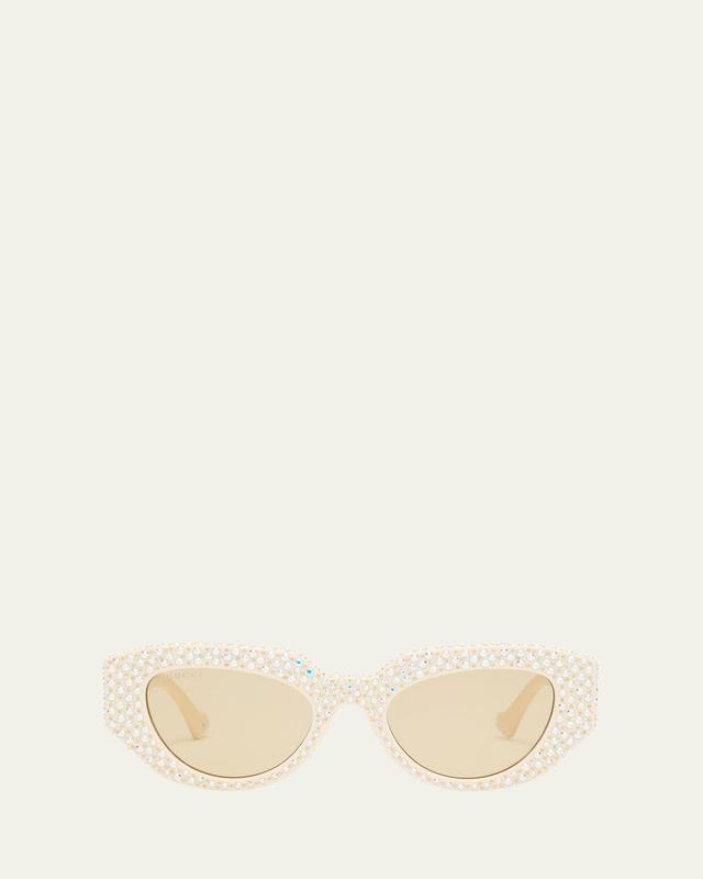 Gucci Geometrical Directional Sunglasses Cream.. Product Image