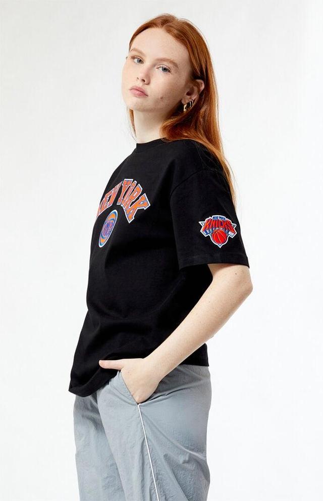 ProStandard Women's New York Knicks Classic T-Shirt Product Image