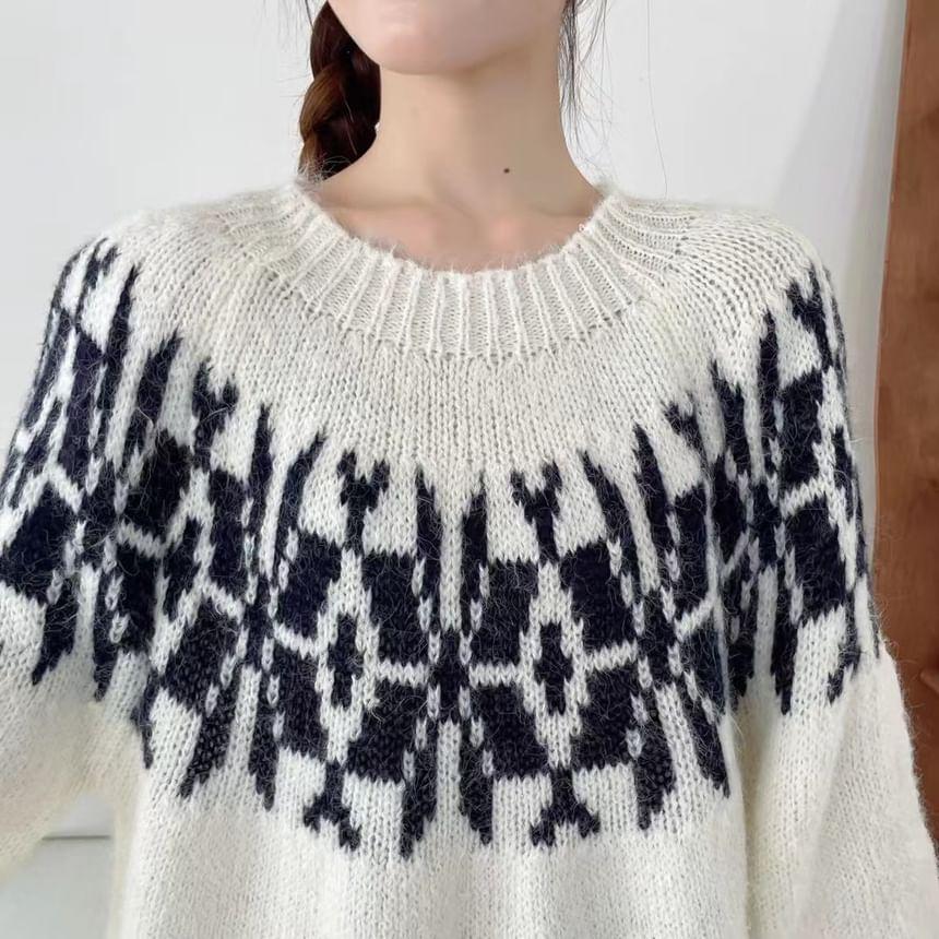 Crew Neck Patterned Sweater Product Image