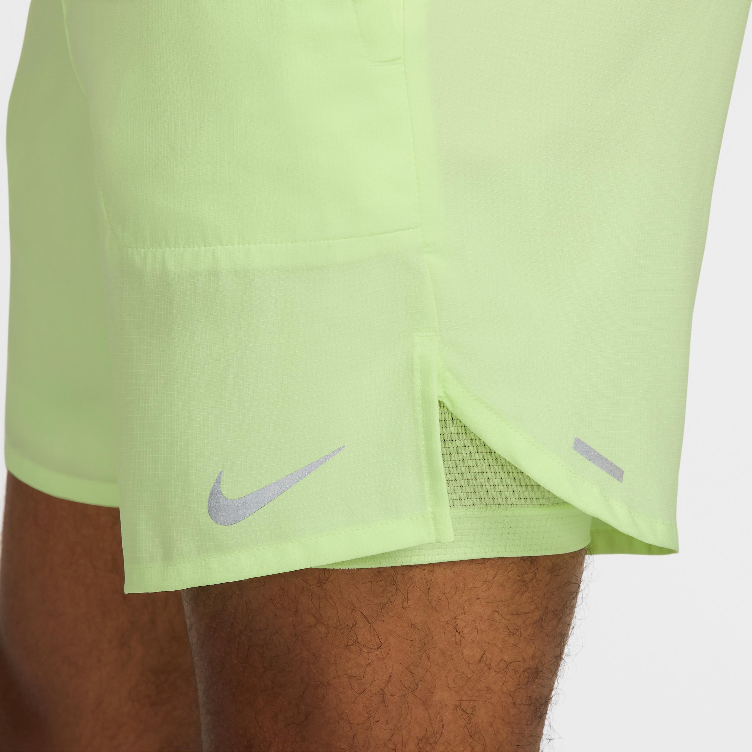 Nike Men's Stride Dri-FIT 7" 2-in-1 Running Shorts Product Image