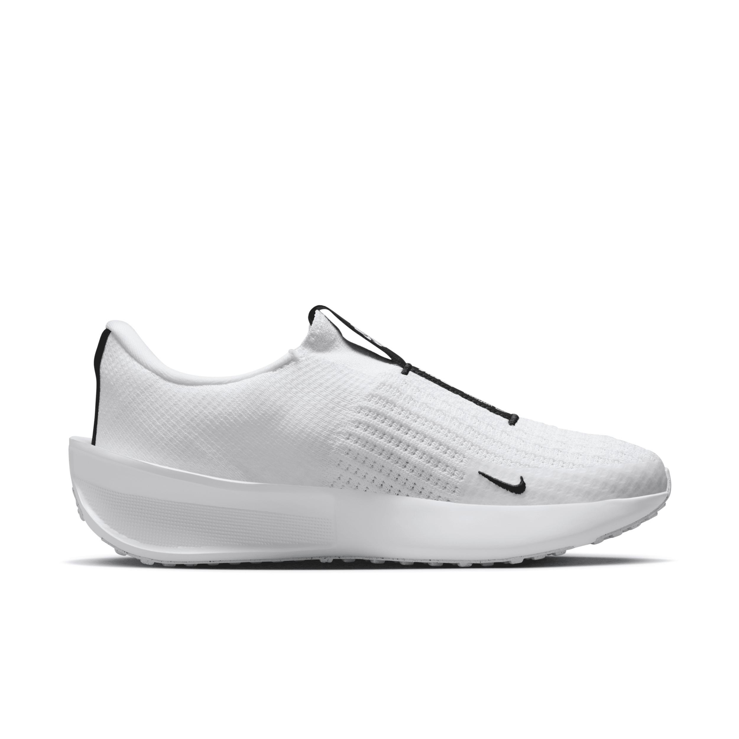 Nike Women's Interact Run EasyOn Road Running Shoes Product Image