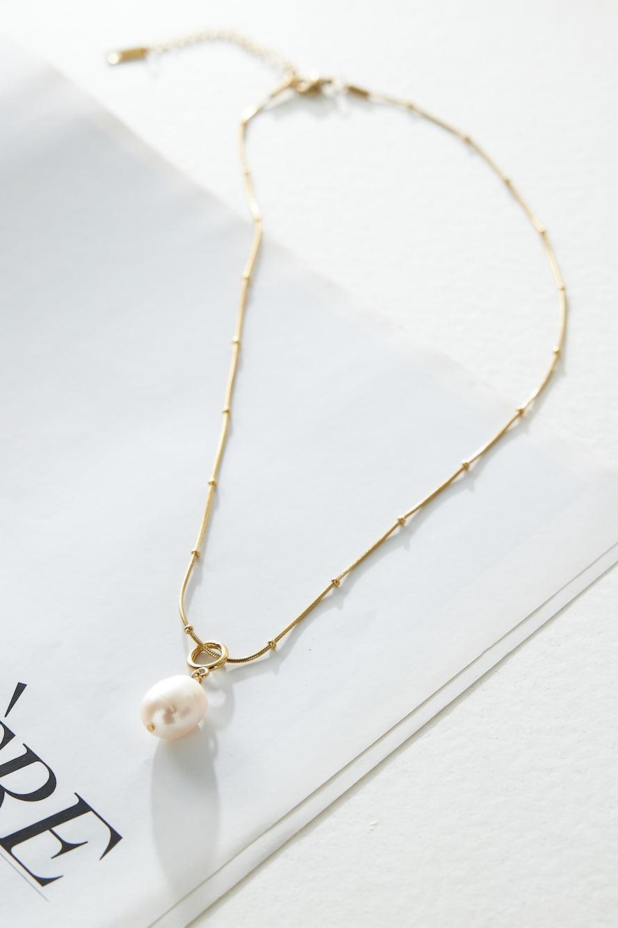 18k Gold Plated Statement Pearl Necklace Gold Product Image