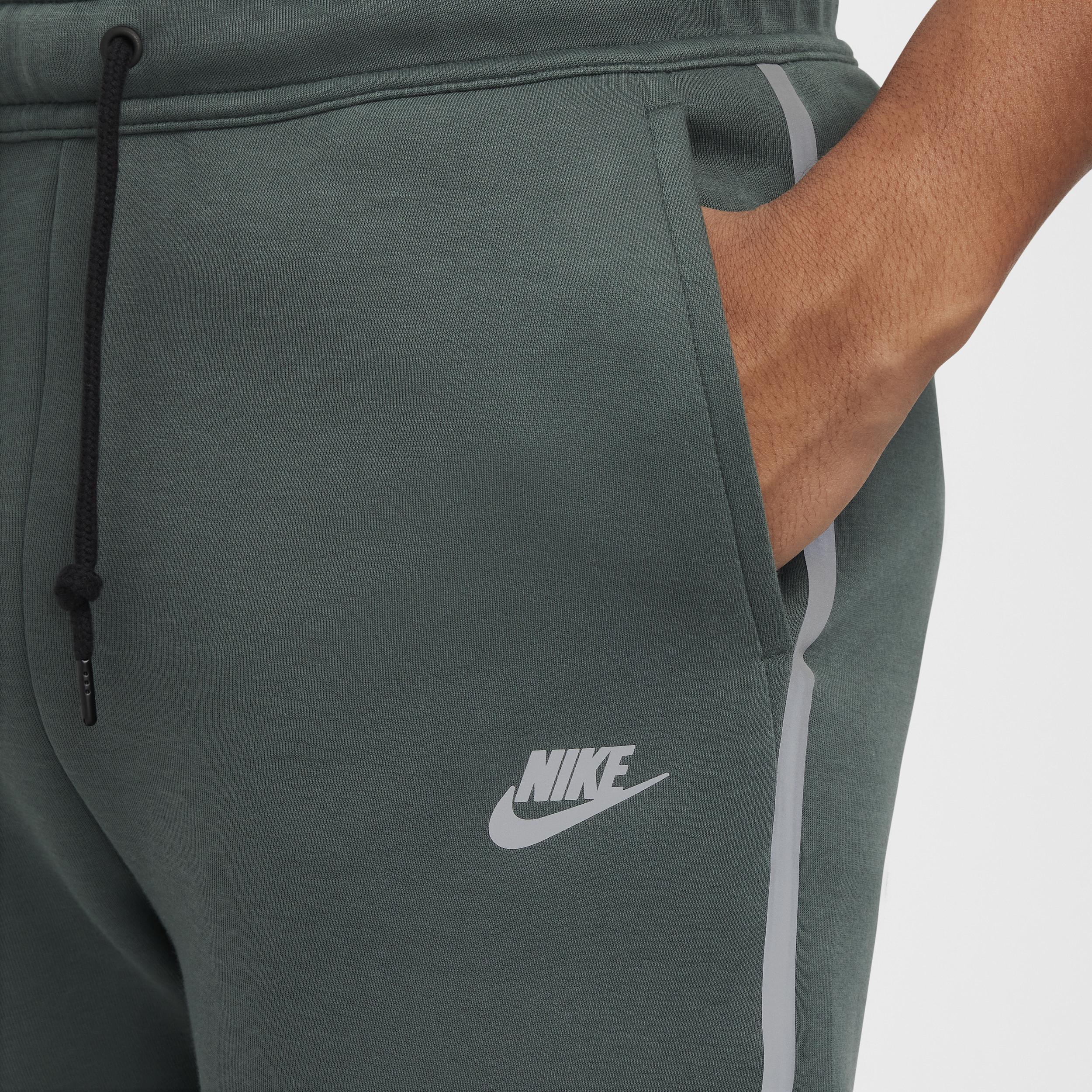 Nike Mens Tech Reflective Details Fleece Jogger Pants Product Image