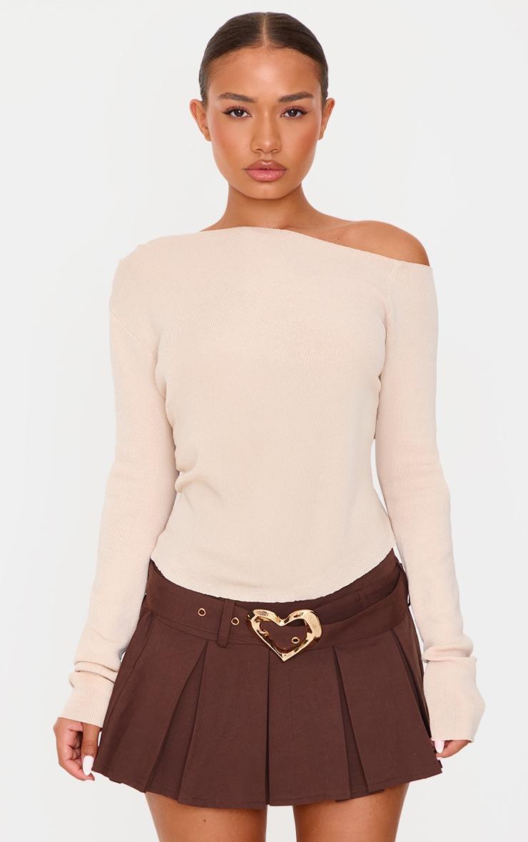 Petite Chocolate Heart Buckle Detail Pleated Mini Skirt Product Image