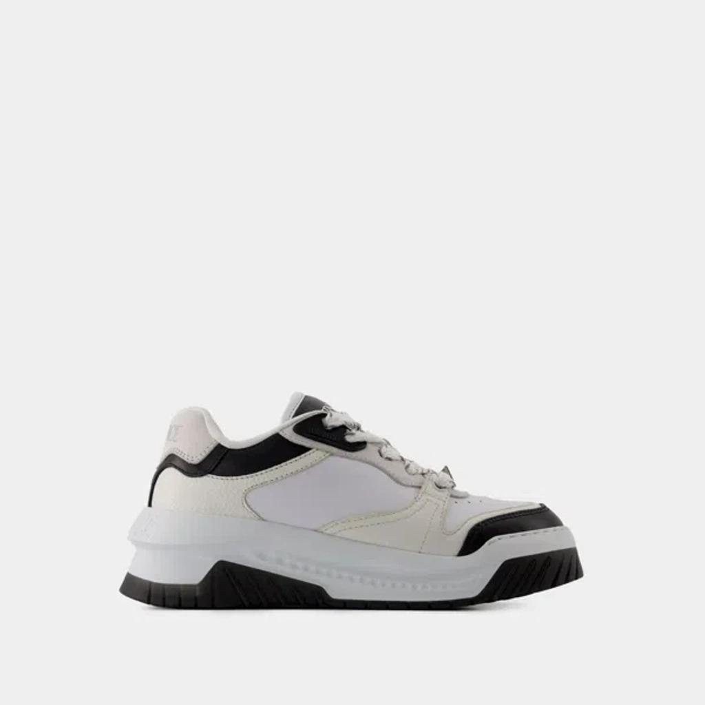 Sneakers - Leather - Black/white Product Image