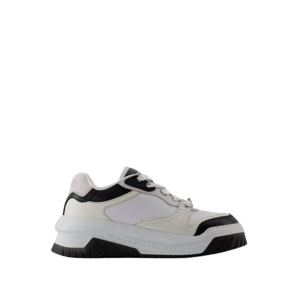 Sneakers - Leather - Black/white Product Image