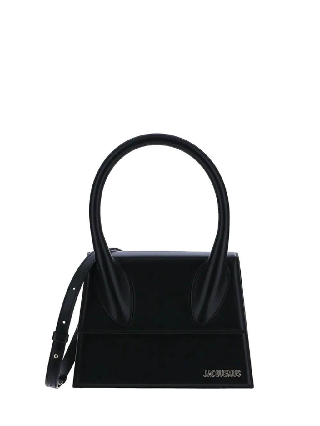 JACQUEMUS Le Grand Chiquito In Black Product Image